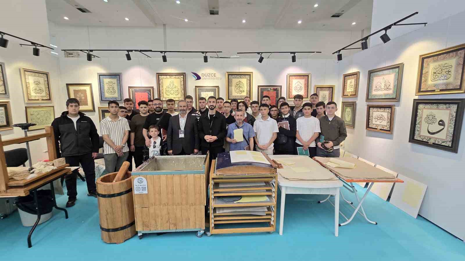 Düzce Üniversitesi standı İslam Sanatları Fuarı’na damga vurdu