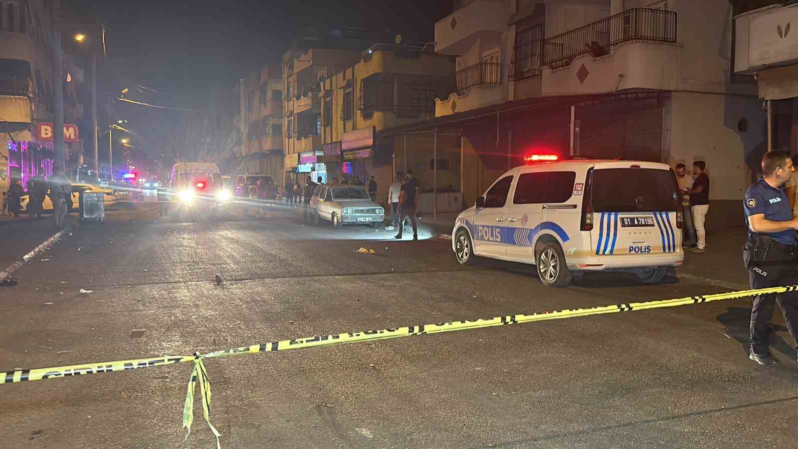 Maganda kurşunu &ouml;ld&uuml;rm&uuml;şt&uuml;: Ş&uuml;phelilerden biri &ouml;ld&uuml;, diğeri Yunanistan&rsquo;dan d&ouml;n&uuml;p teslim oldu
