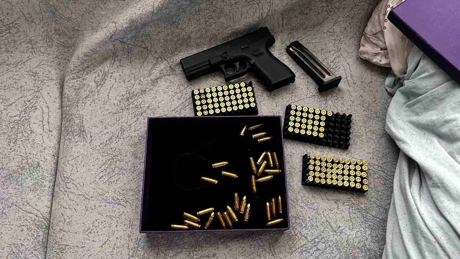 Evi ka&ccedil;ak sigara &uuml;retim merkezine &ccedil;eviren ş&uuml;pheli tutuklandı
