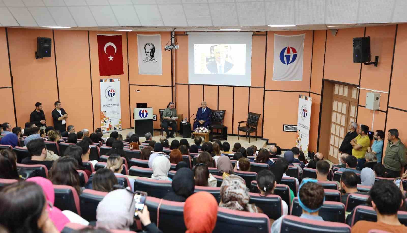 SANKO Holding Onursal Başkanı Abdulkadir Konukoğlu:
