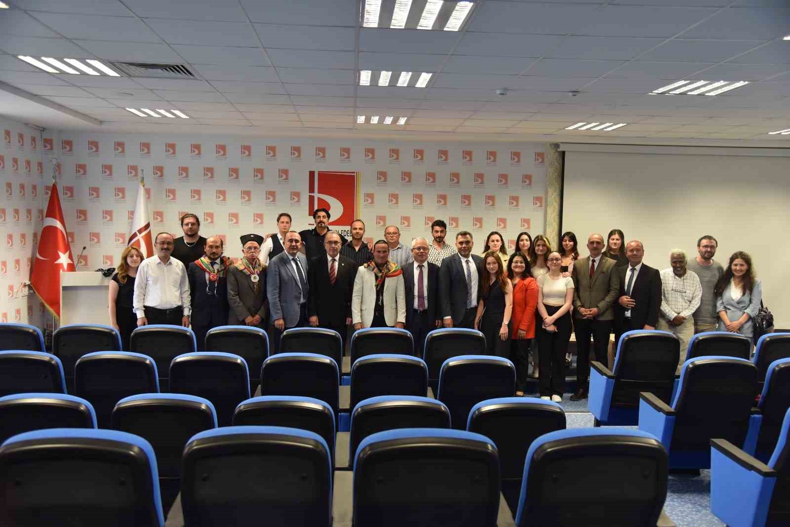 Bilecik&rsquo;te &rsquo;T&uuml;rk-Macar İlişkileri ve Hun-T&uuml;rk Kurultayı&rsquo; başlıklı konferans ger&ccedil;ekleşti
