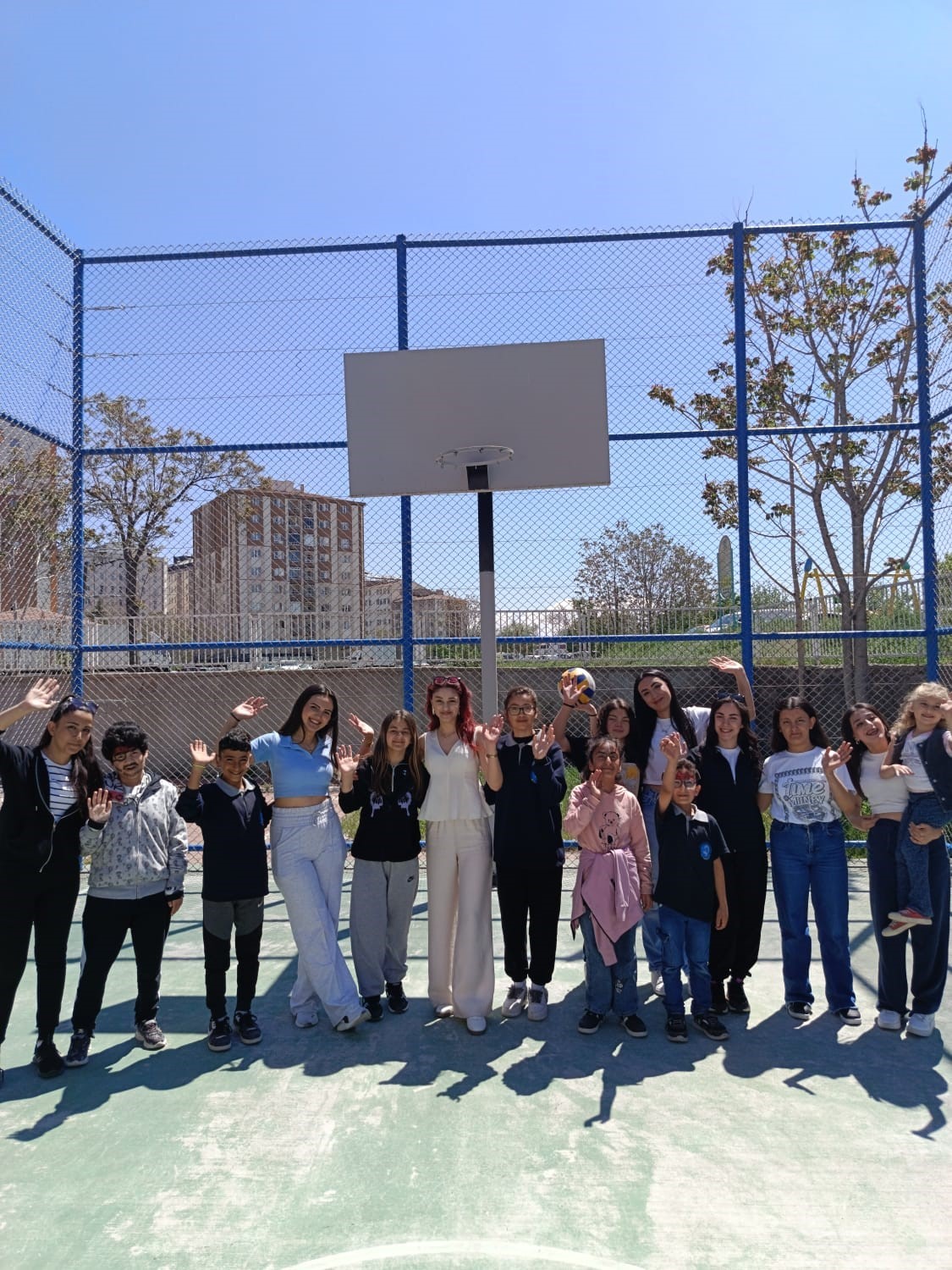 ERÜ’den ‘Bir gün değil, her gün sizinleyiz’ etkinliği
