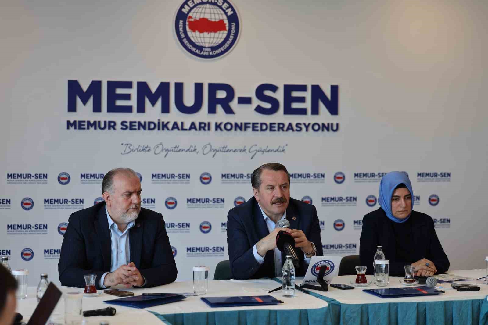 Memur-Sen Genel Başkanı Yalçın: "Memurlar için vergi yüzde 15 olarak sabitlenmeli, 3 çocuk olduğunda 10 puan aşağı çekilmeli"