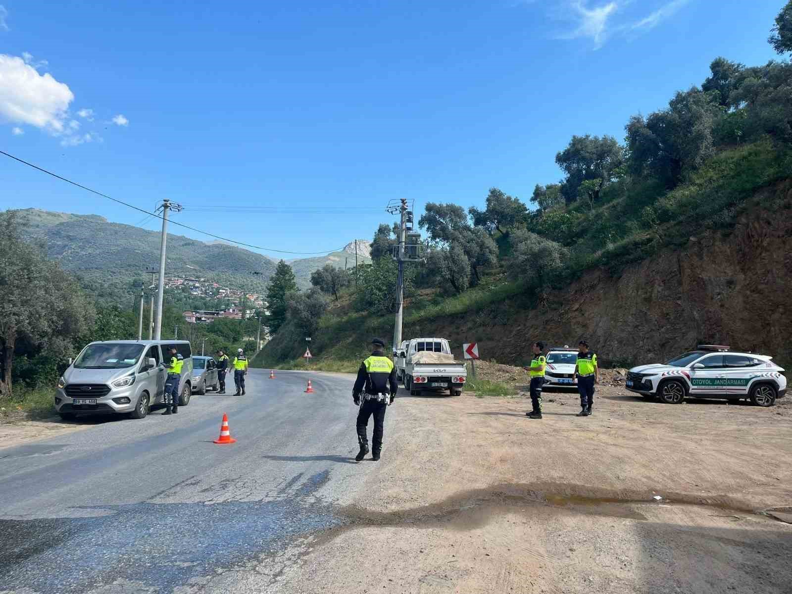 Jandarmadan siber operasyon
