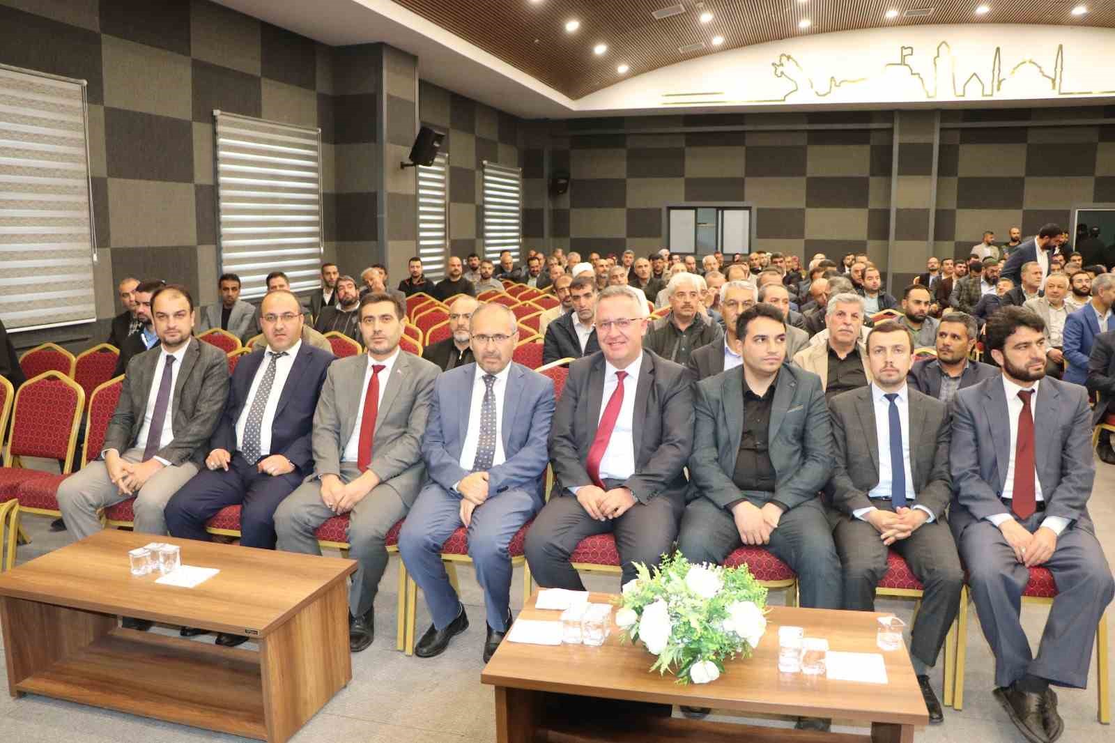 Elazığ’da vekalet yoluyla kurban tanıtım toplantısı
