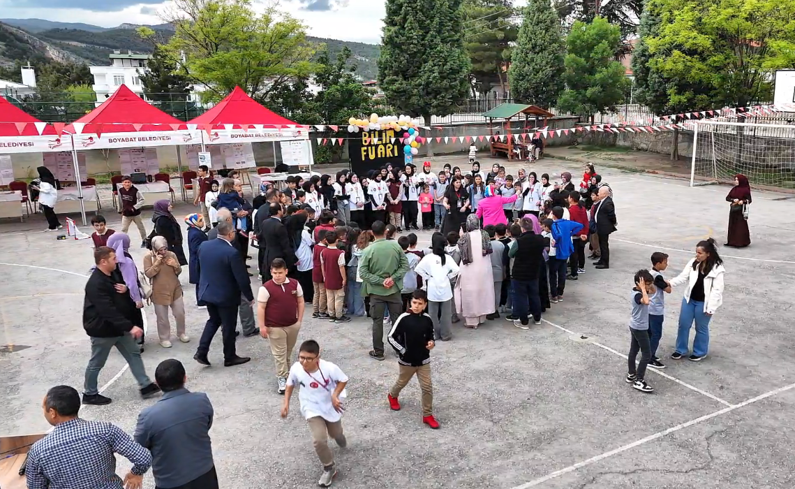 Boyabat’ta bilim fuarı
