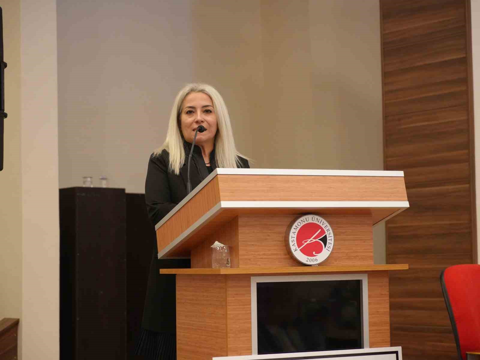 Özel bireyler, verdikleri konserle büyük alkış topladı
