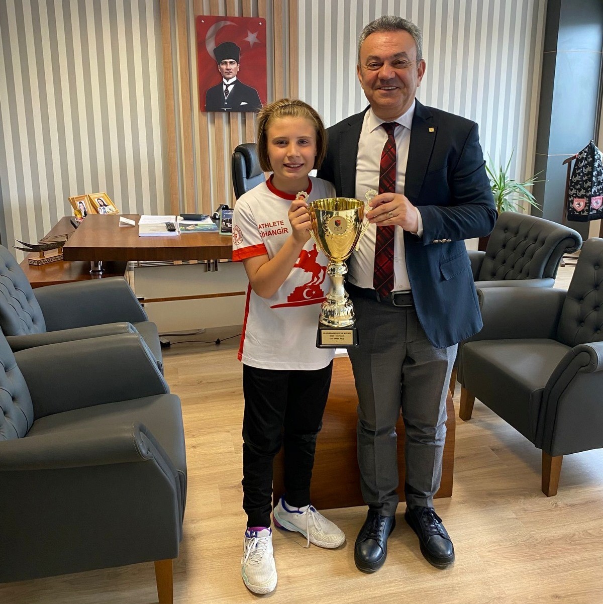 10 yaşındaki eskrimcinin gözü şimdiden olimpiyatlarda
