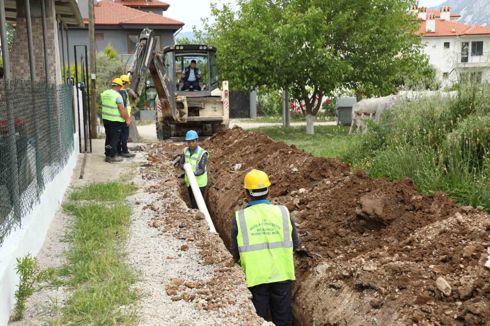 Çıtlık Mahallesinin içme suyu hatları yenileniyor
