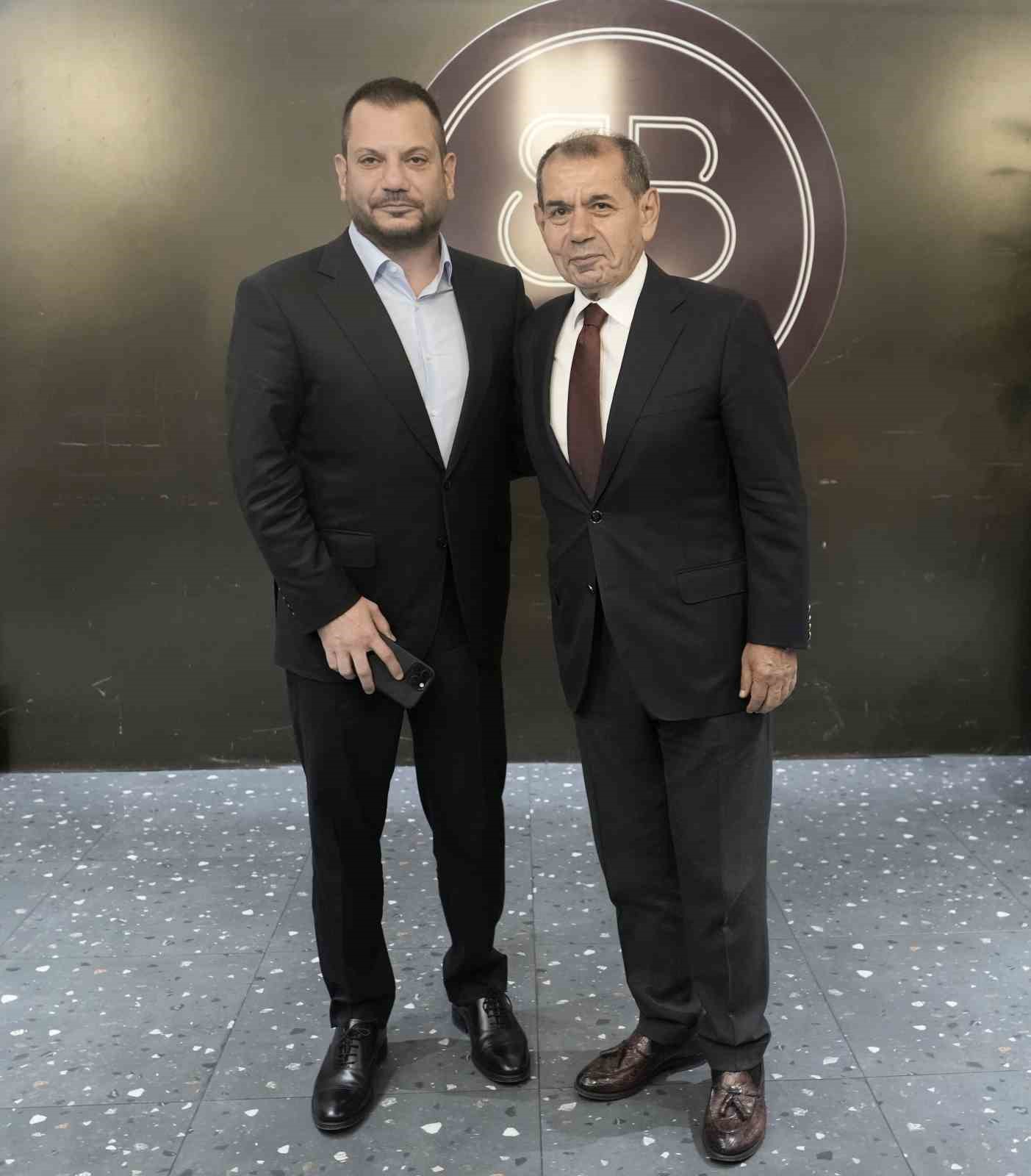 Dursun Özbek ve Ertuğrul Doğan dostluk yemeğinde bir araya geldi