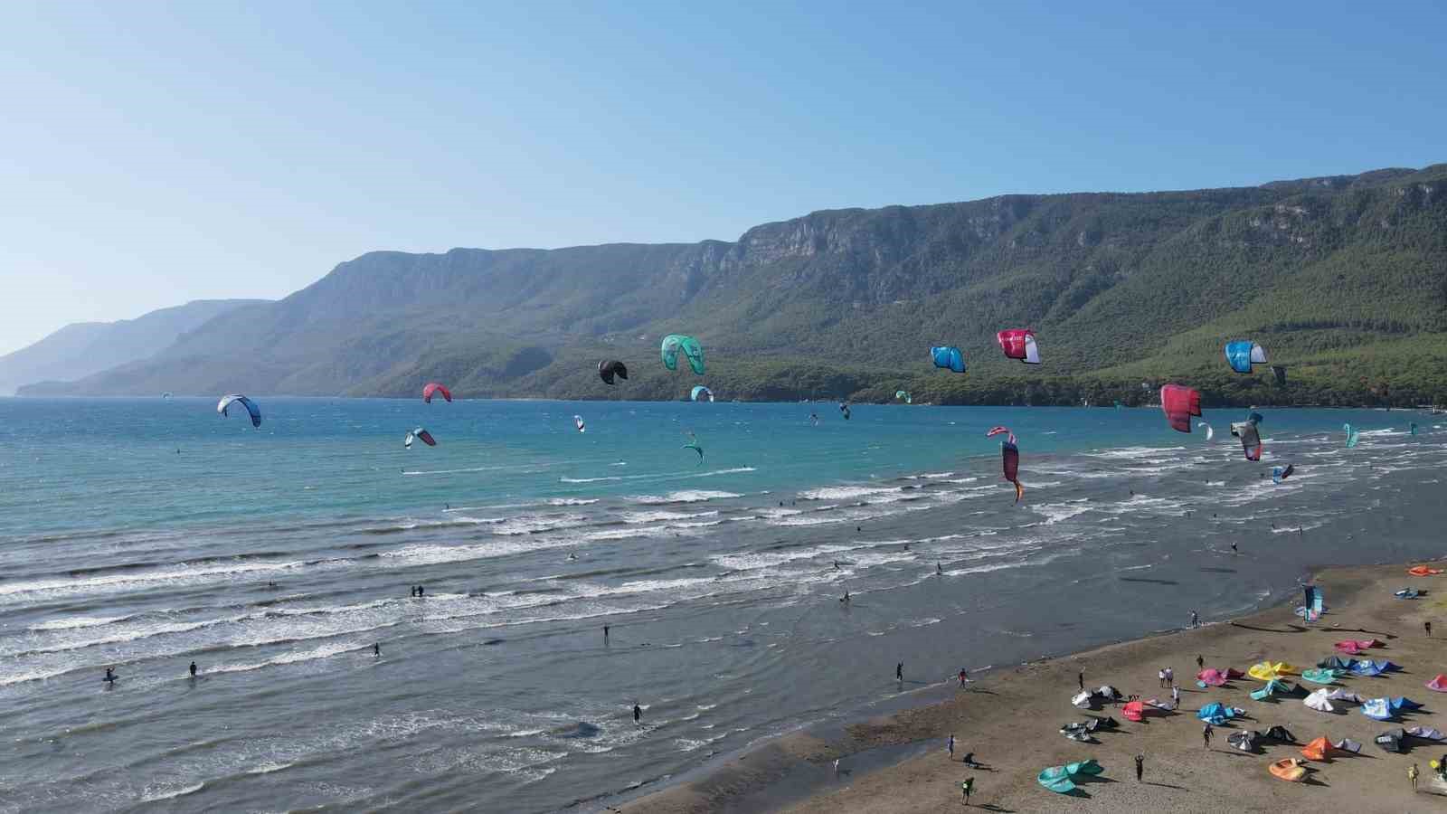Muğla Akyaka’da 19 Mayıs coşkusu kite sörf şenliği ile kutlanacak