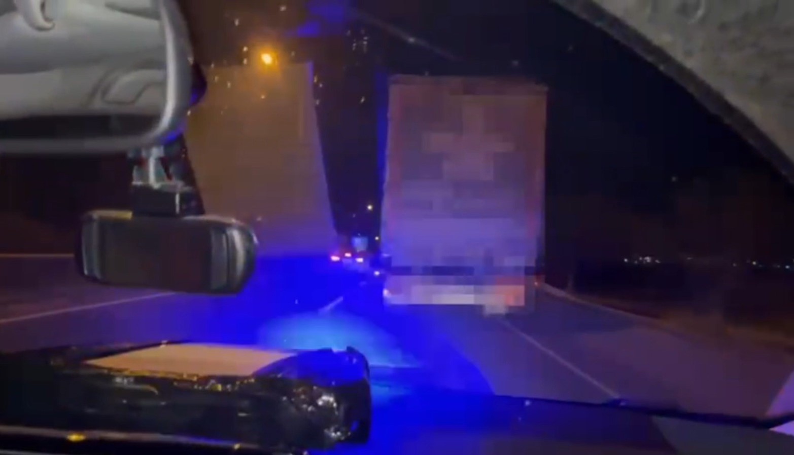 Şanlıurfa&rsquo;da 5 bin 680 paket g&uuml;mr&uuml;k ka&ccedil;ağı sigara ele ge&ccedil;irildi
