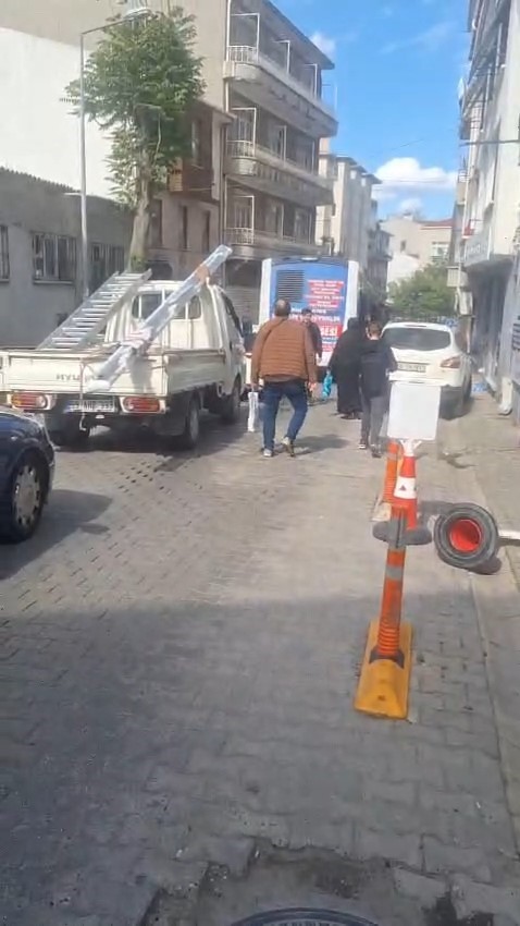 Hatalı park trafik &ccedil;ilesine neden oldu
