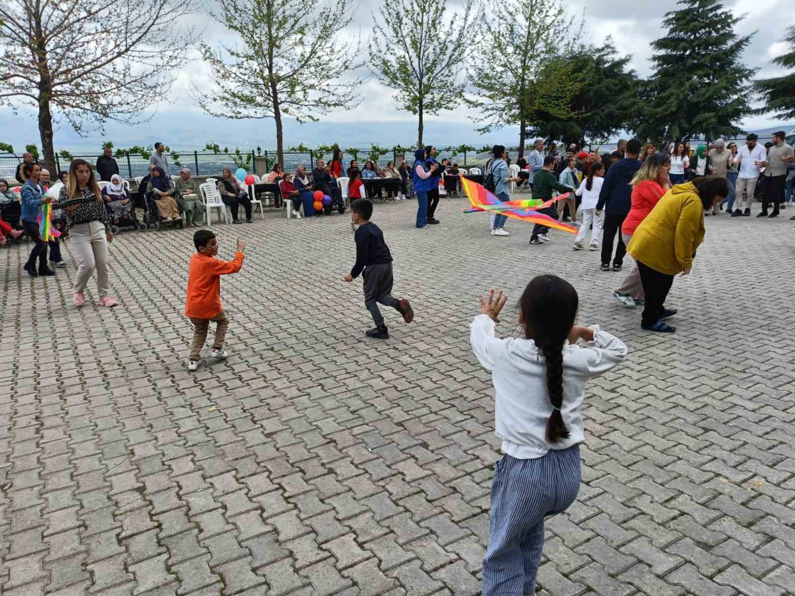 Elazığ’da 9. Geleneksel Uçurtma Şenliği