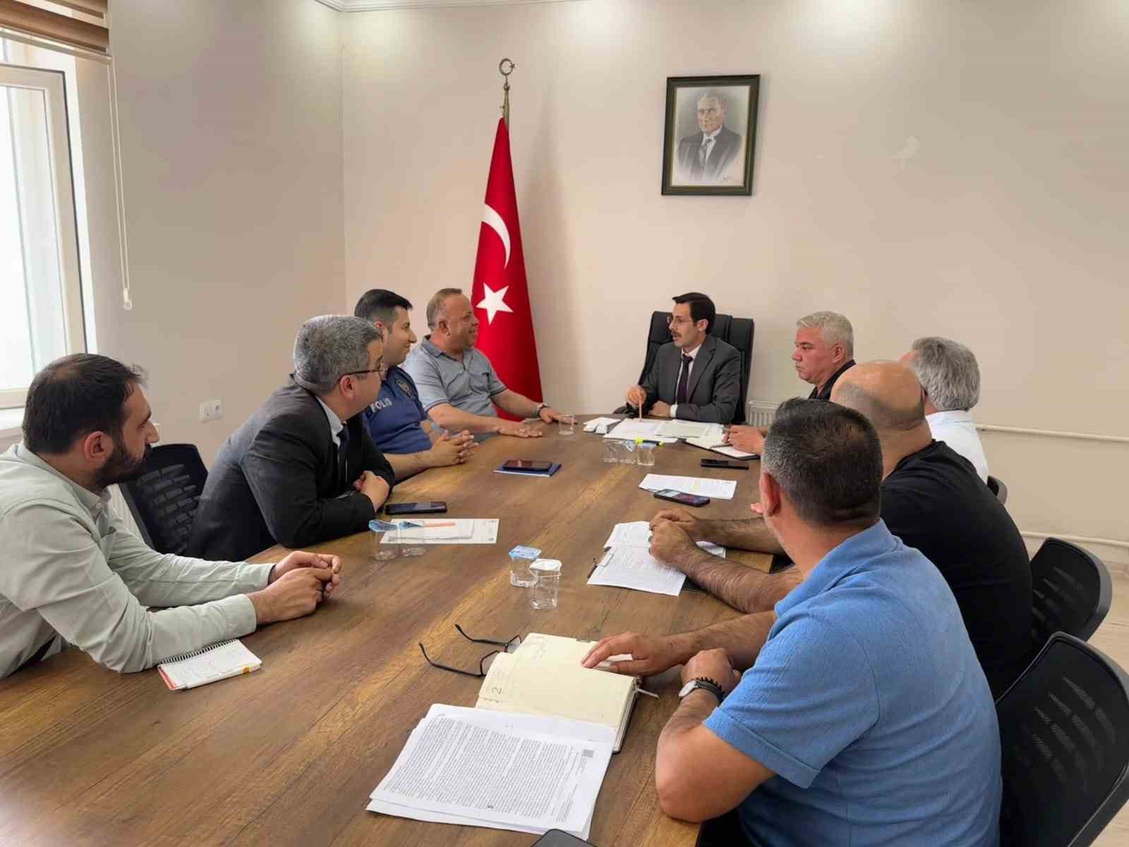 Bozdoğan’da sokak hayvanları değerlendirme toplantısı yapıldı