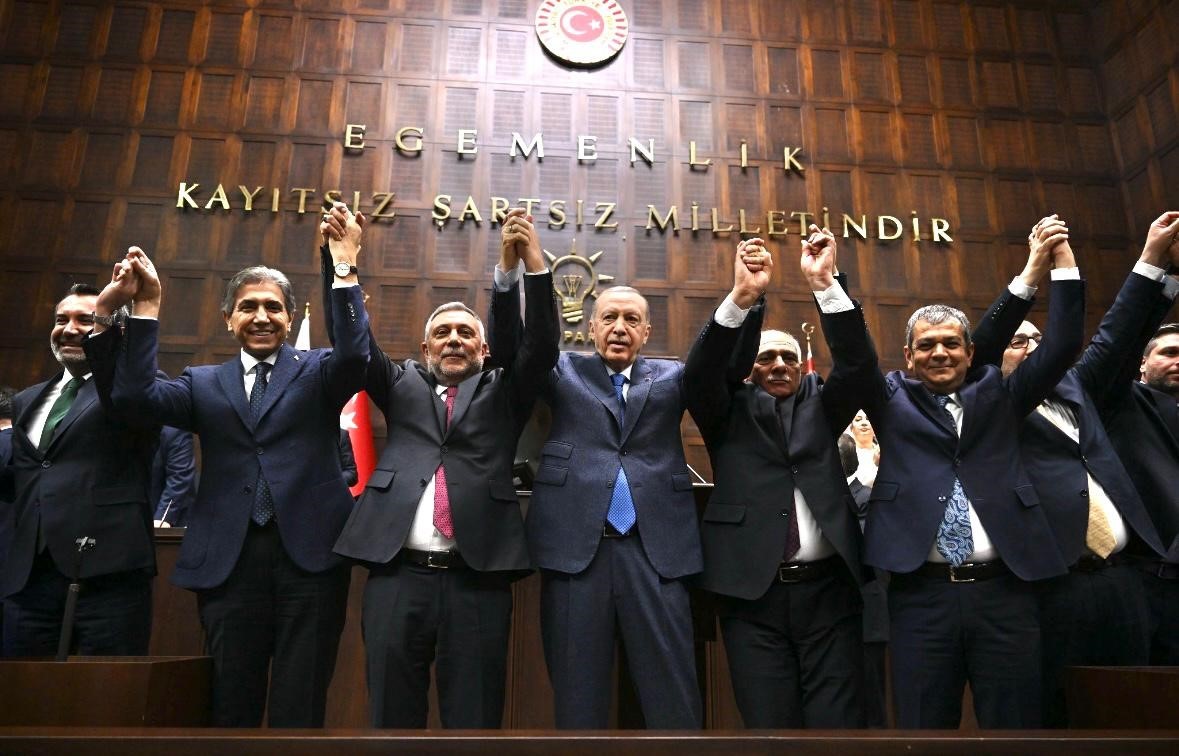 AK Parti Elazığ İl Başkanı Yıldırım: "Partimize geçişler AK Parti’nin gücüne güç katıyor"