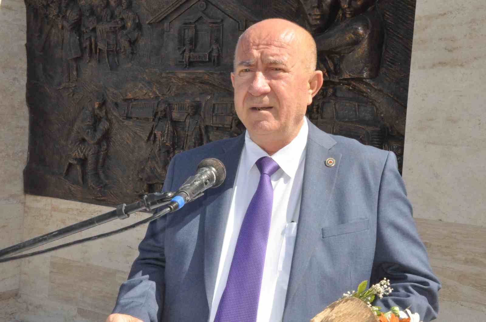 Keşan&rsquo;da D&uuml;nya &Ccedil;ift&ccedil;iler G&uuml;n&uuml; kutlandı
