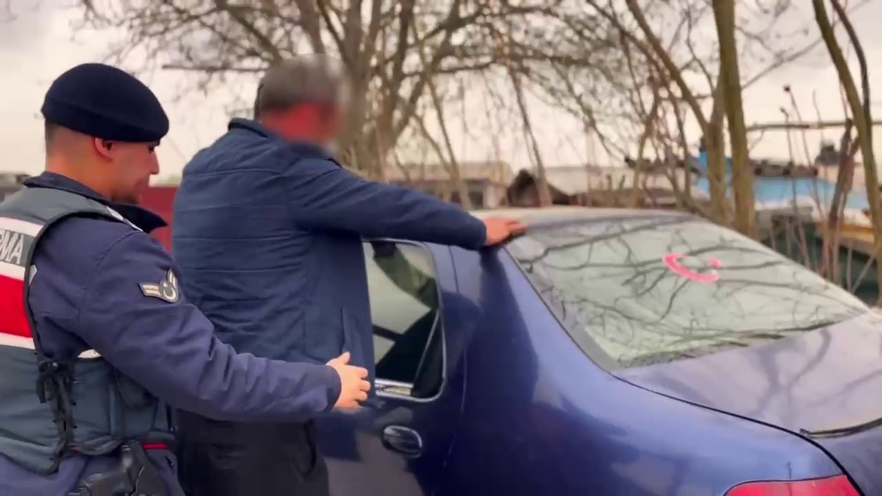 Jandarma suça geçit vermiyor: Bir ayda 157 şüpheli tutuklandı