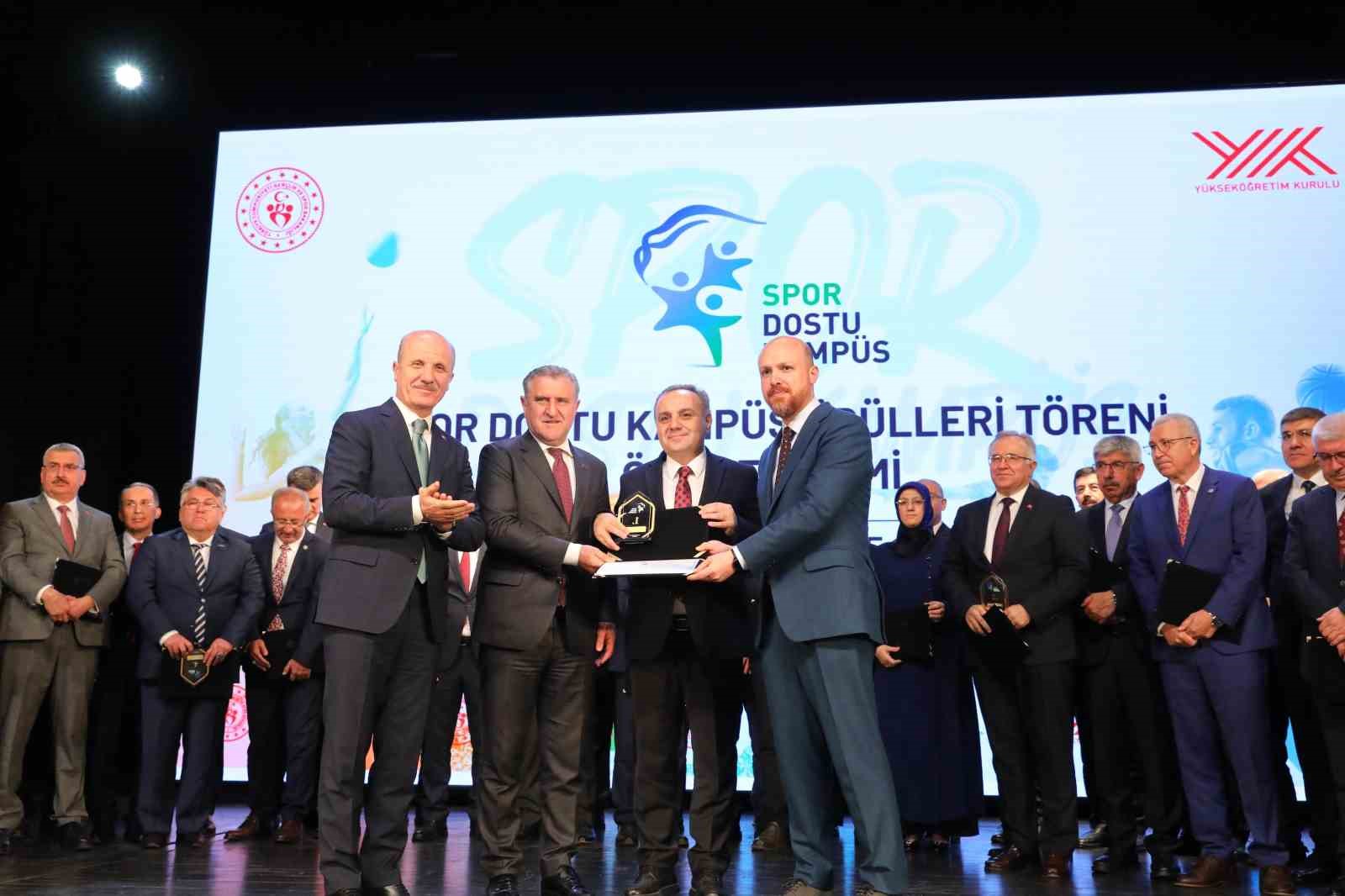 ERÜ’ye YÖK’ten ‘Spor Dostu Kampüs’ birincilik ödülü