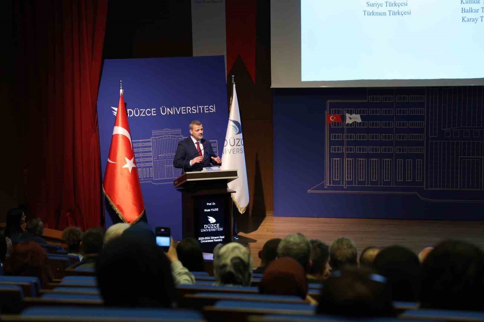 Türk Dünyası ve Hoca Ahmet Yesevi konuşuldu
