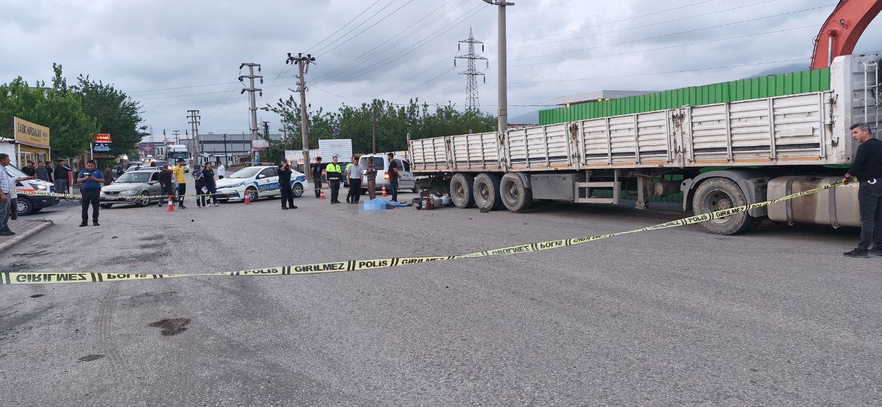 Tırla çarpışan motosikletin 16 yaşındaki sürücüsü hayatını kaybetti
