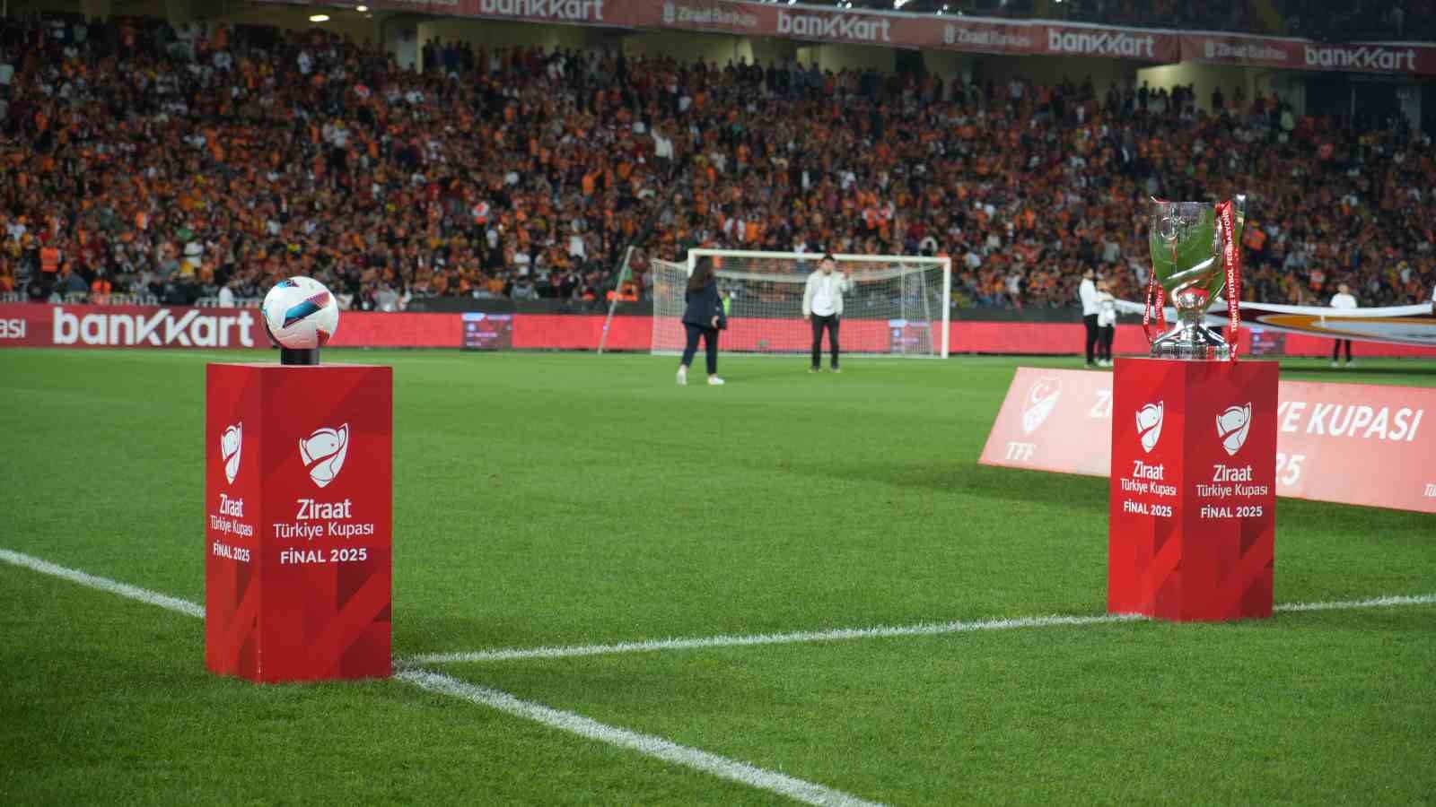 Ziraat Türkiye Kupası: Trabzonspor: 0 - Galatasaray: 1 (Maç devam ediyor)