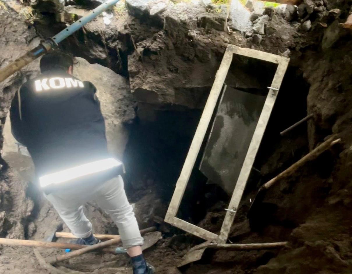 Kars’ta define avcıları suçüstü yakalandı