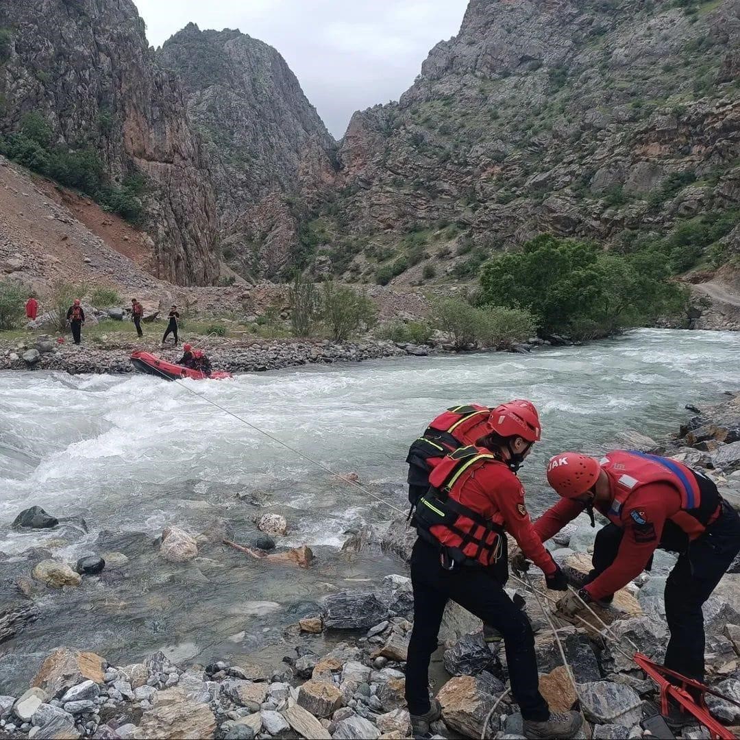 Kayıp Ne&ccedil;ir Kom i&ccedil;in jandarma sahada
