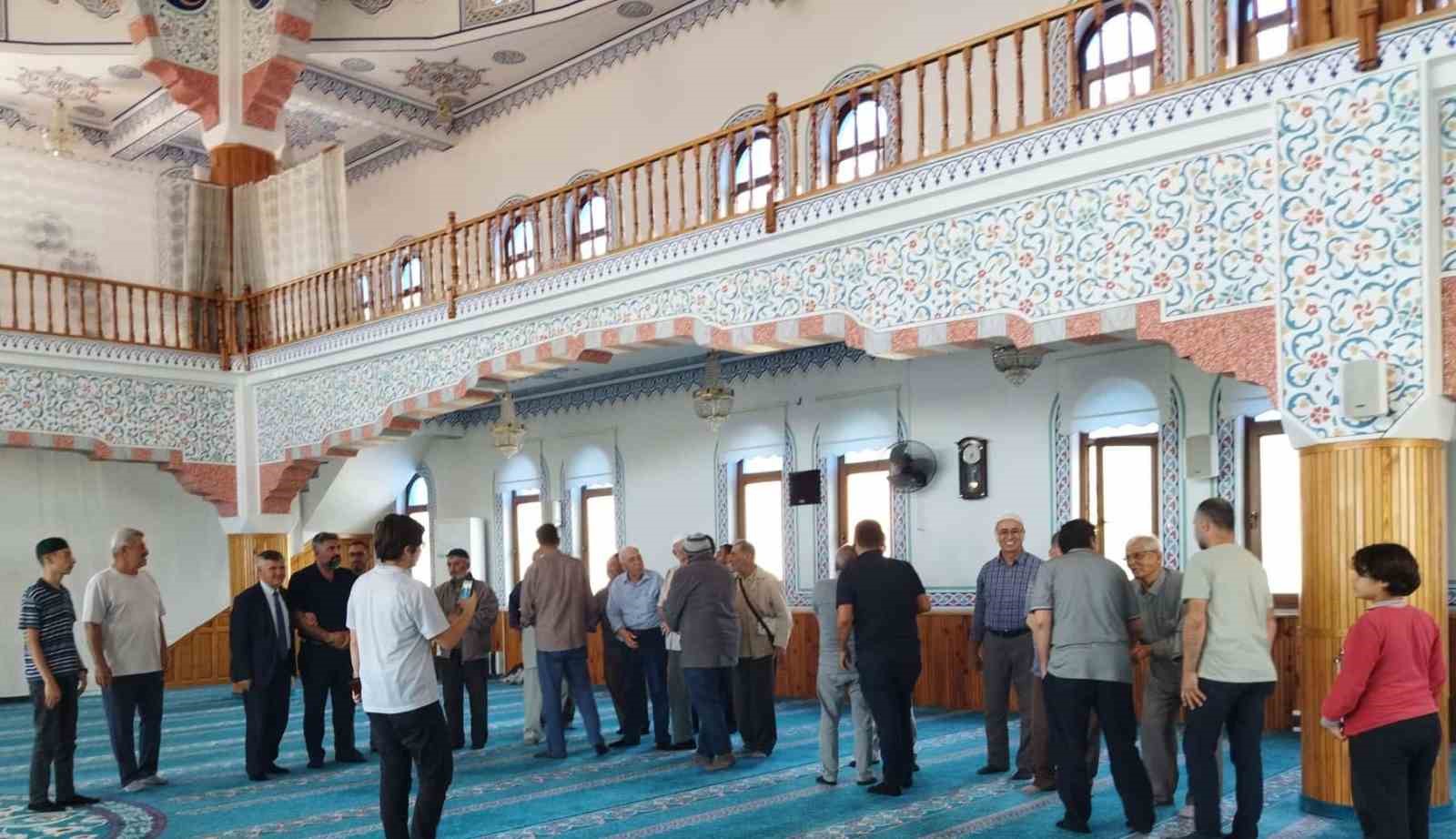 K&ouml;yceğizli hacı adayları dualarla uğurlandı
