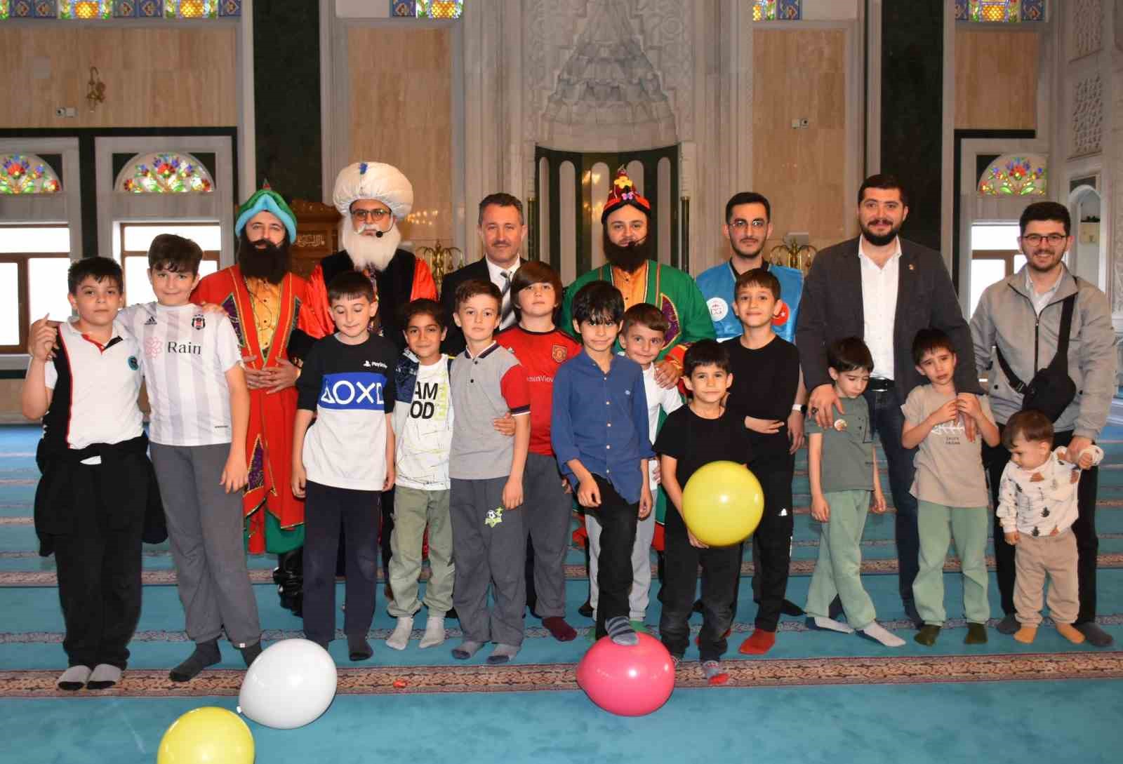 Bilecik&rsquo;te &lsquo;Cami-&Ccedil;ocuk Buluşması&rsquo; coşkusu
