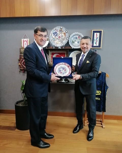 Başkan Ey&uuml;p Kahveci&rsquo;den K&uuml;tahya milletvekillerine ziyaret
