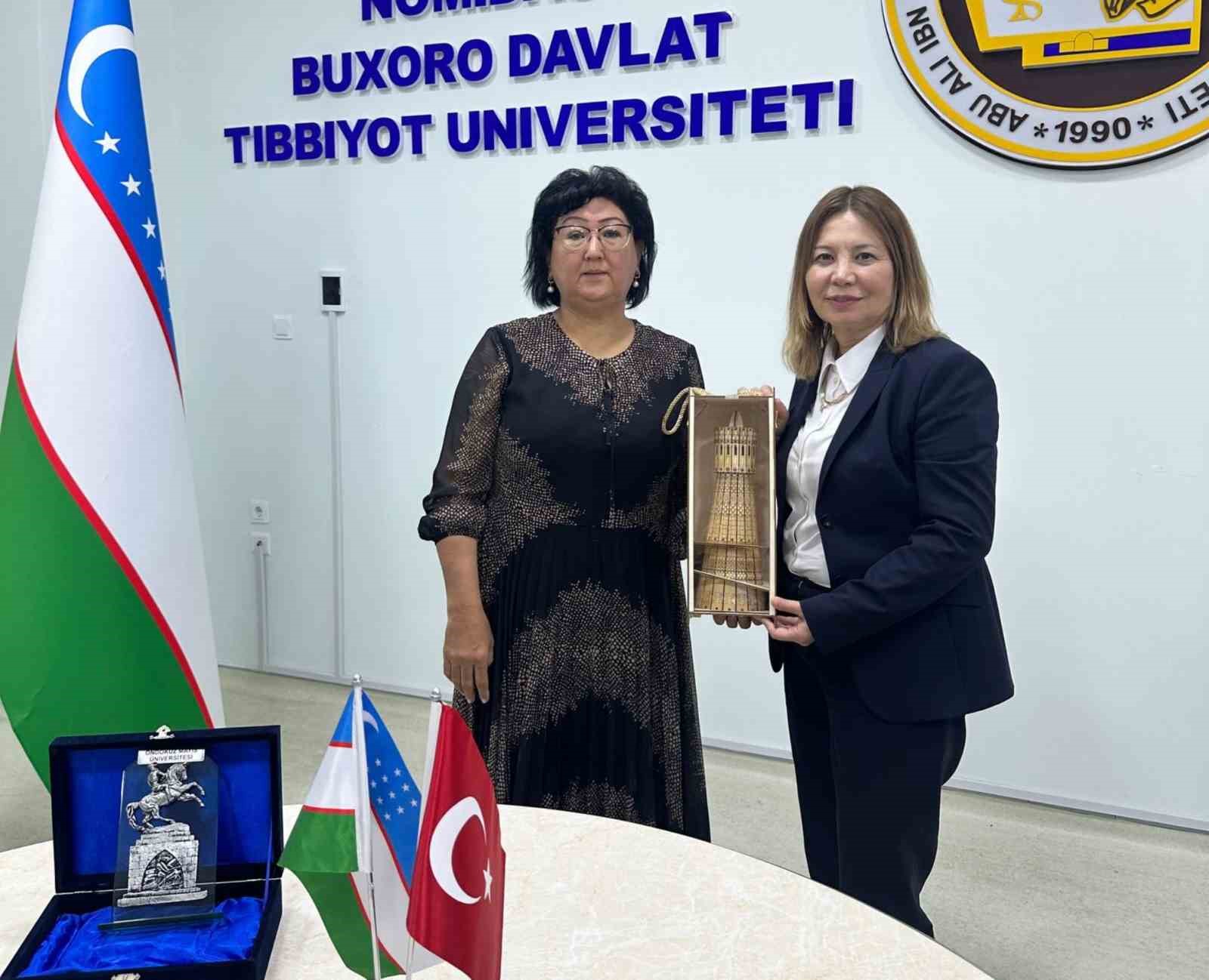 OM&Uuml; ile Buhara Tıp Enstit&uuml;s&uuml; arasında iş birliği protokol&uuml;
