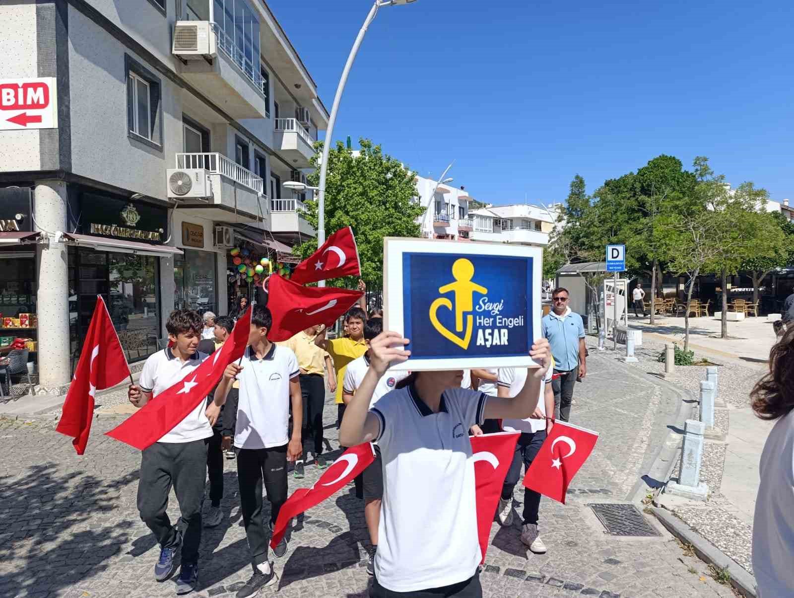 Datça’da Engelliler Haftası yürüyüş ile başladı