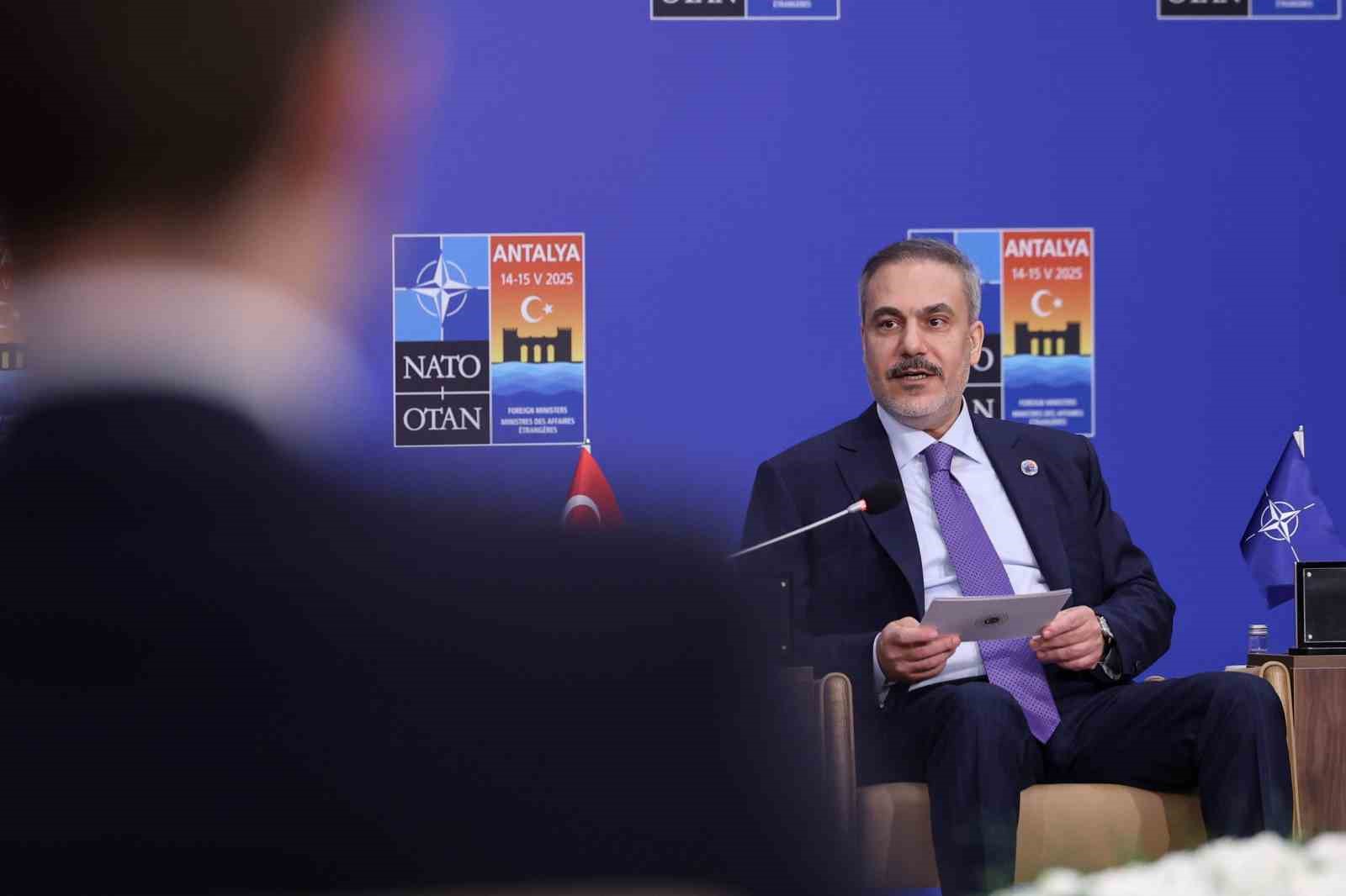 Bakan Fidan: "Texas’tan Ankara’ya uzanan bir güvenlik ağı oluşturmamız gerekiyor"