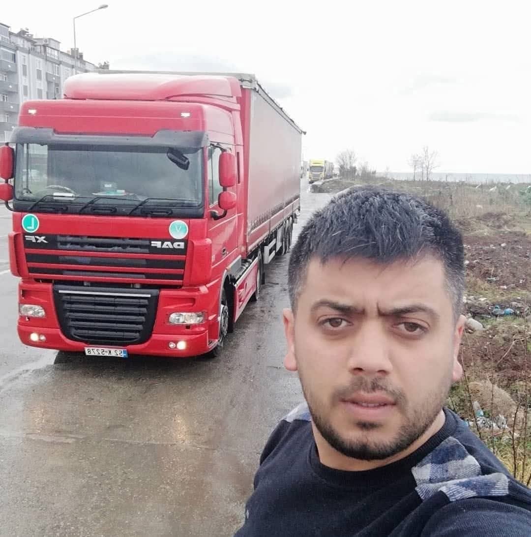 Ordu’da 2 kamyon kafa kafaya çarpıştı: 1 ölü, 1 yaralı
