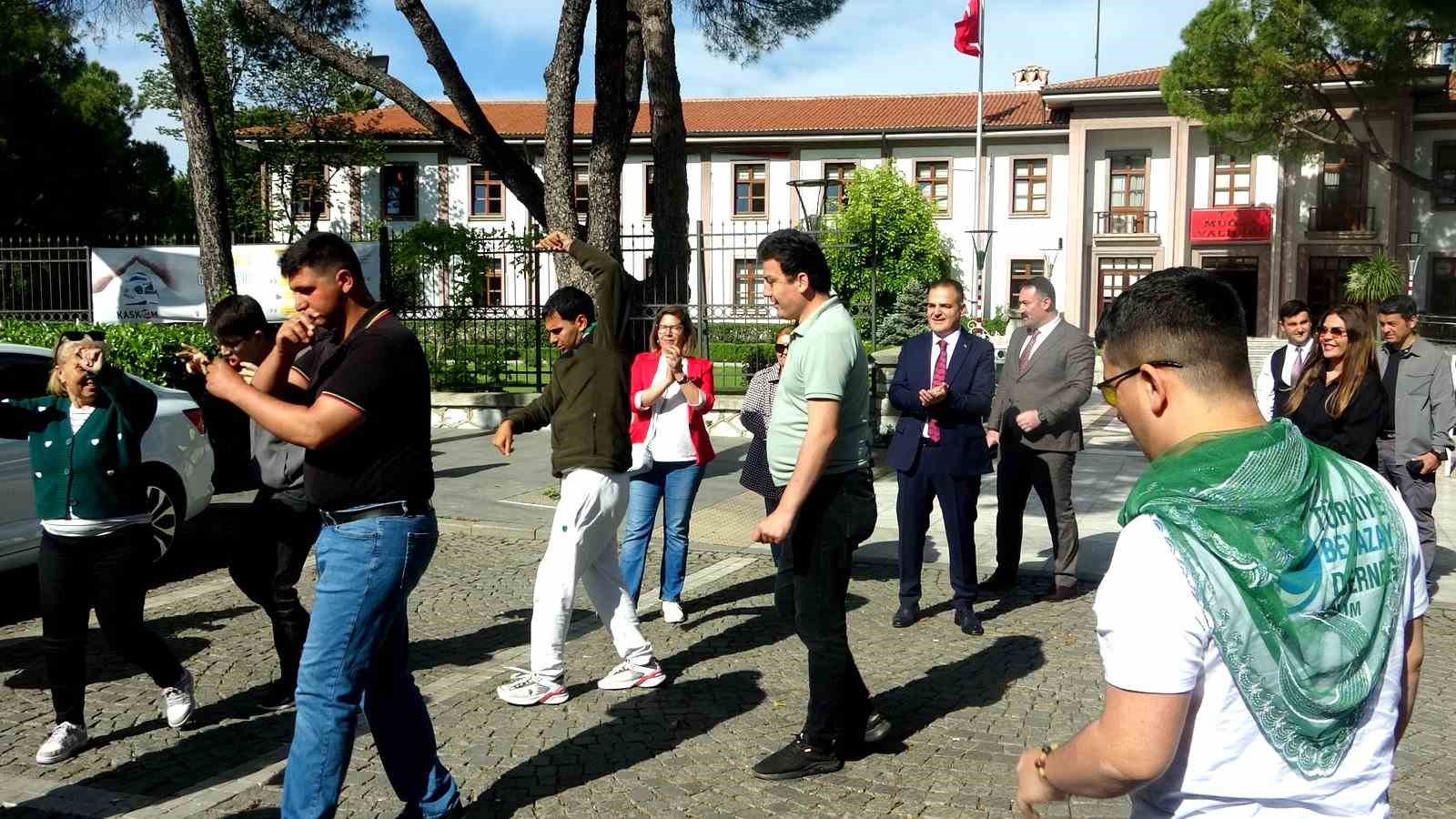 Muğla&rsquo;da Engelliler Haftası&rsquo;nda anlamlı konvoy
