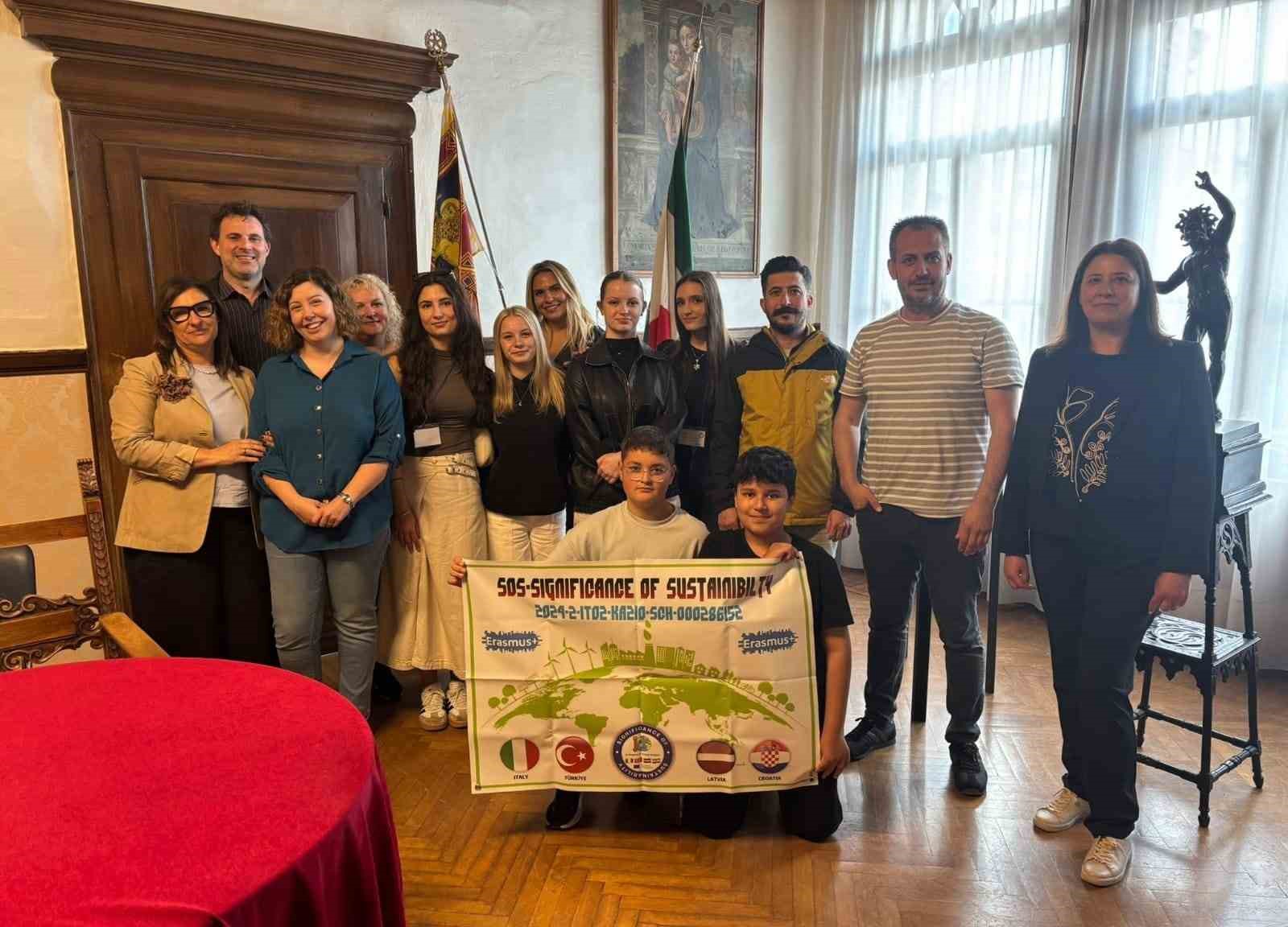 Gedizli öğrenciler İtalya’da sürdürülebilirlik çalışmalarına katıldı