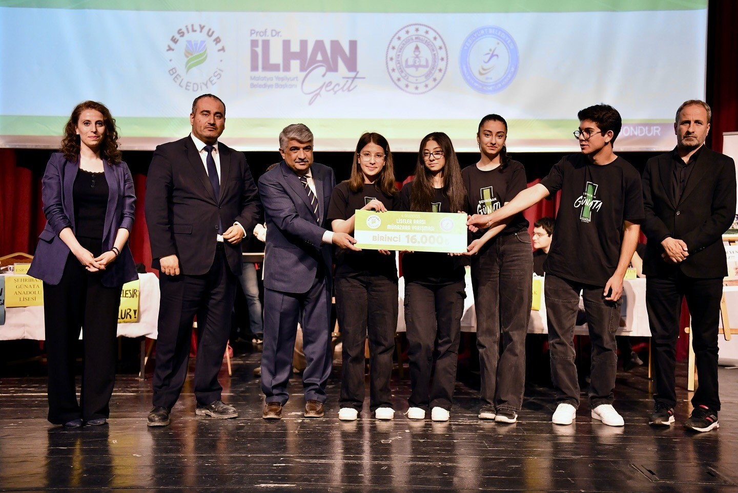 Yeşilyurt’ta genç beyinler fikirleriyle yarıştı