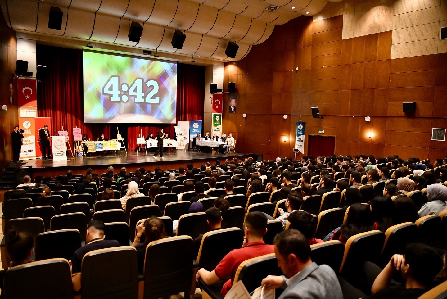 Yeşilyurt’ta genç beyinler fikirleriyle yarıştı