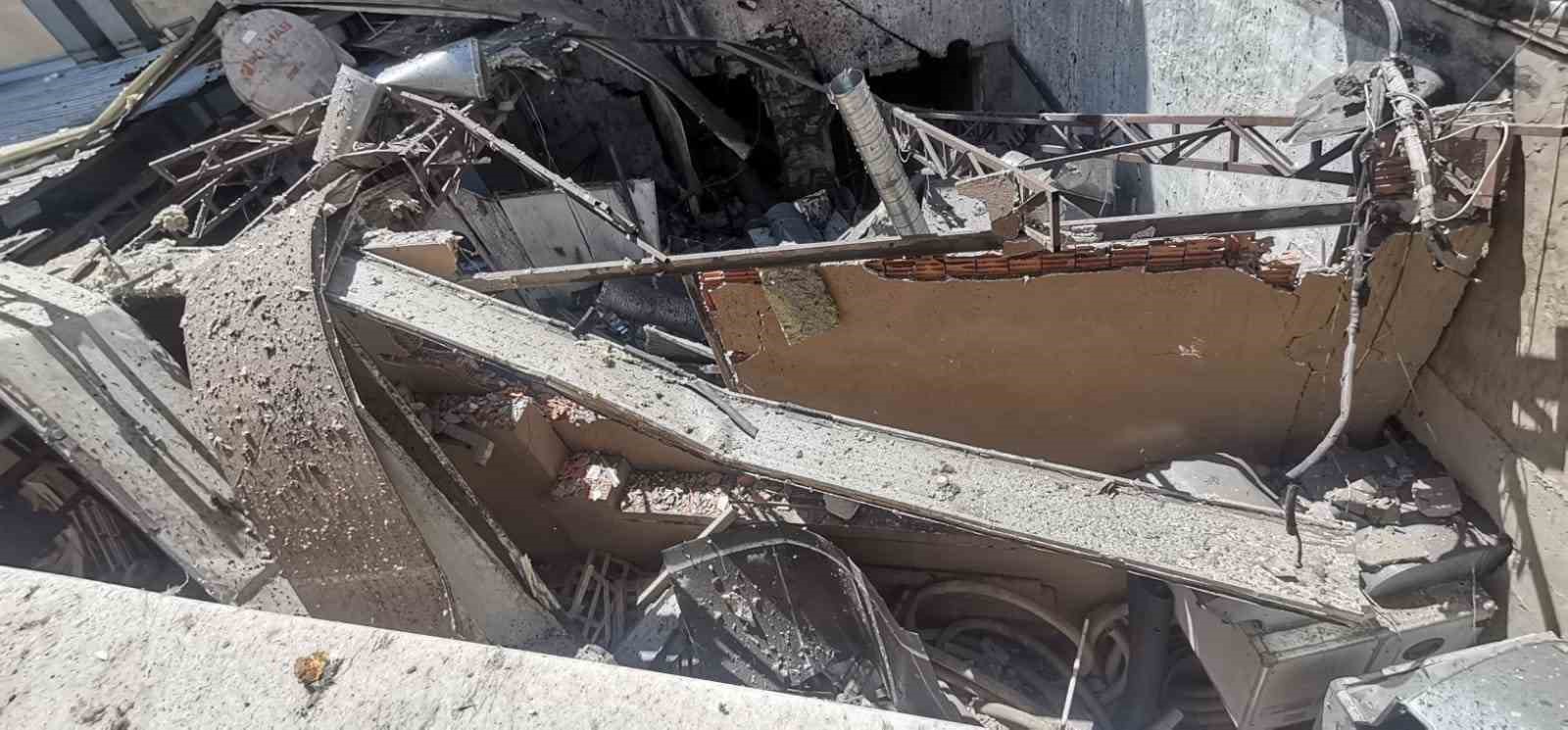 İstanbul Valiliğinden Bağcılar&rsquo;daki patlamaya ilişkin a&ccedil;ıklama: "Buhar kazanının patlaması sonucu 1 şahıs yaralandı"
