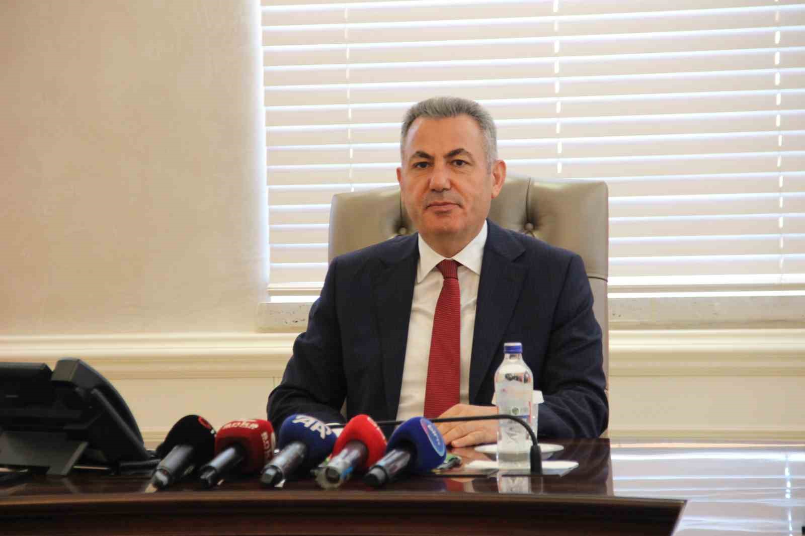 İzmir’de 75 suç örgütü çökertildi