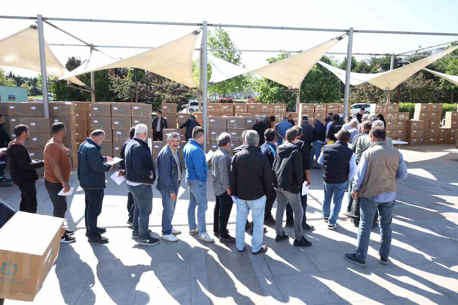 Büyükşehir son 4 yılda bin 229 balıkçıya malzeme desteği verdi

