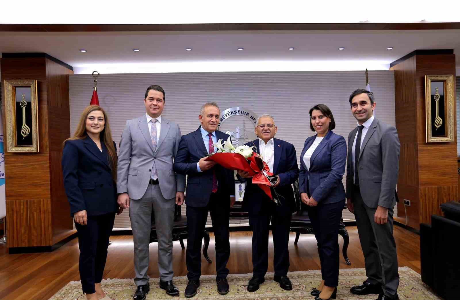 Başkan B&uuml;y&uuml;kkılı&ccedil;&rsquo;tan g&uuml;&ccedil;l&uuml; &lsquo;dayanışma&rsquo; mesajı
