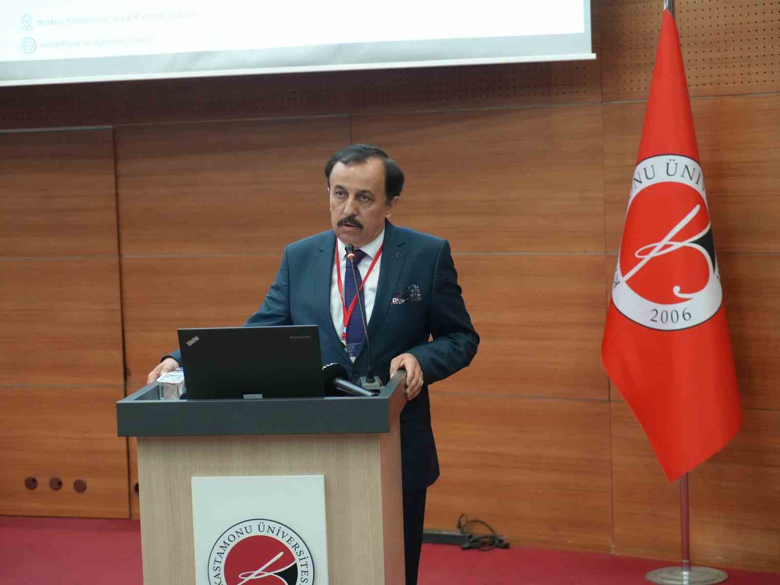 Kastamonu Üniversitesi Rektörü Prof. Dr. Topal: