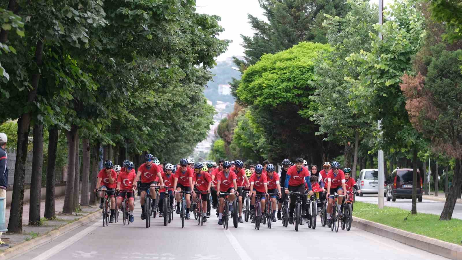 Fatma Turgut ve Emre Fel Kocaeli&rsquo;de konser verecek
