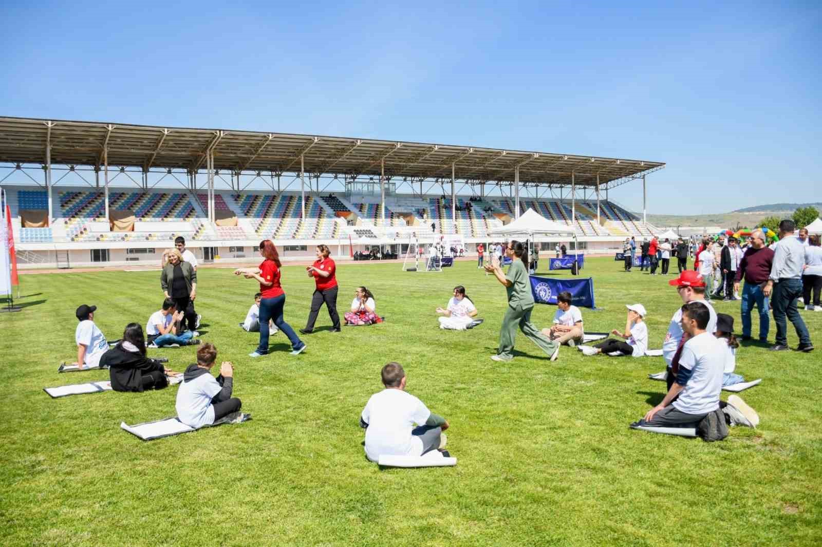 Balıkesir&rsquo;de Engelliler Spor Şenliği yapıldı
