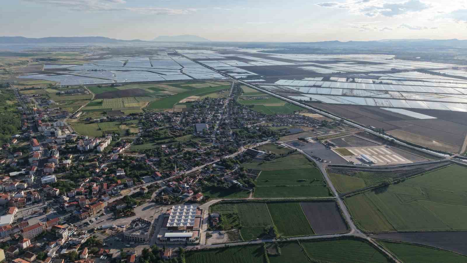 Pirin&ccedil; ekilen alanlar havadan b&ouml;yle g&ouml;r&uuml;nt&uuml;lendi: Venedik değil İpsala Ovası
