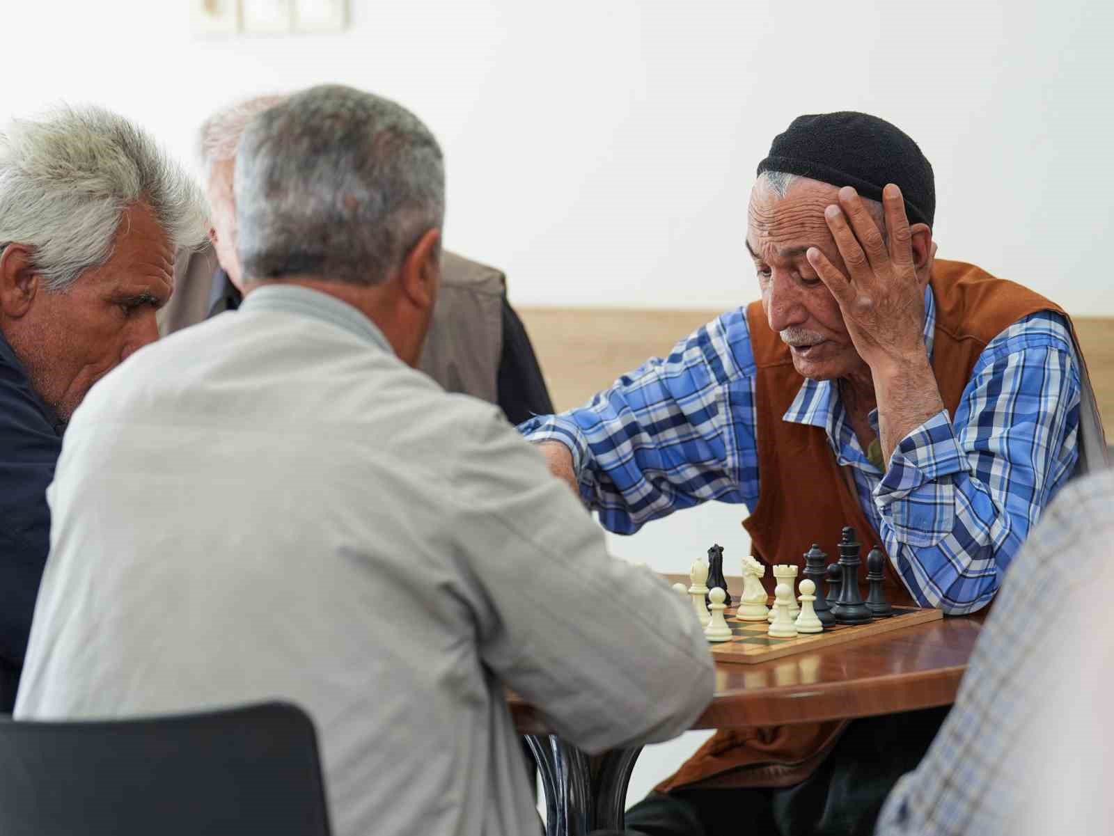 Şehitkamil&rsquo;de EMEKLİHANE 2 a&ccedil;ıldı
