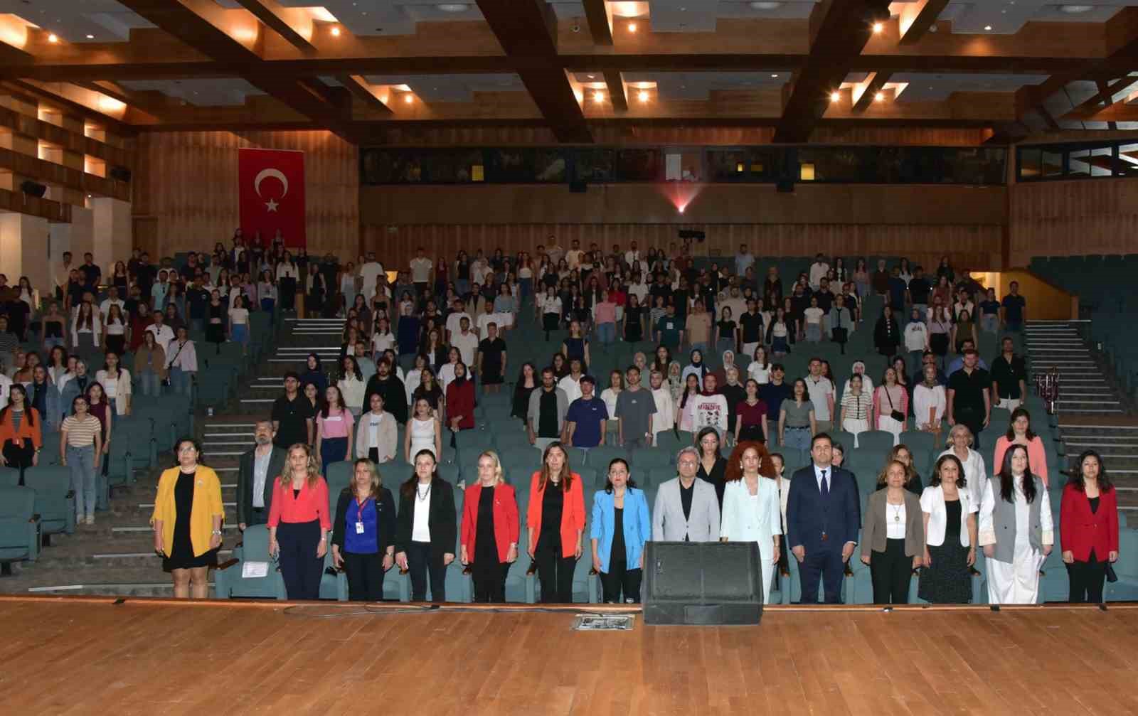 MSKÜ’de Hemşirelik Haftasında sempozyum