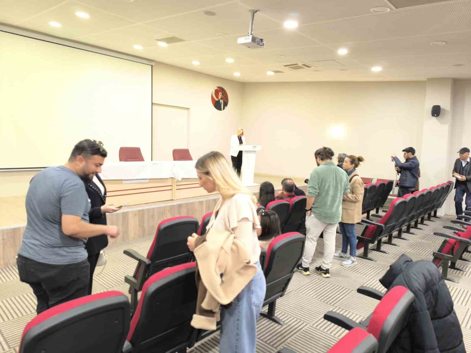 Sosyal Güvenlik Haftasında Ana Tema: " Kayıtlı Çalış, Güvenli Yaşa"